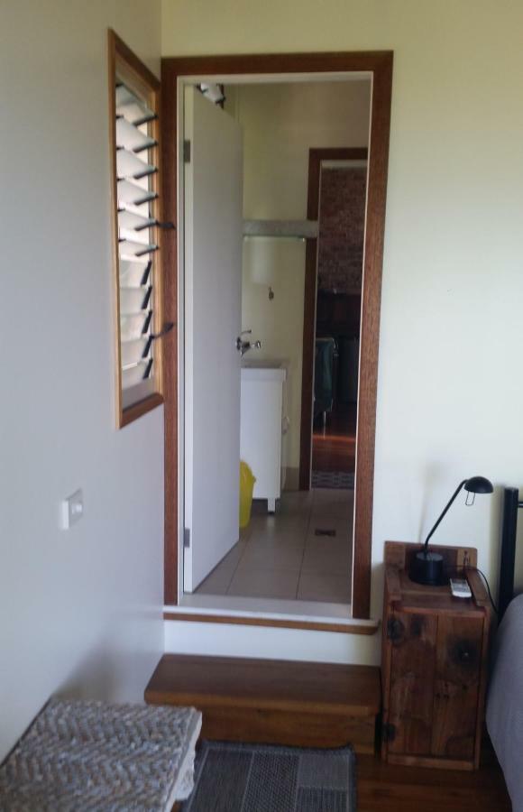 Benji's By The Sea Apartment Scotts Head Bagian luar foto